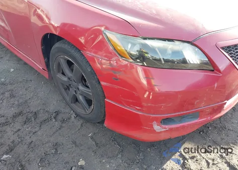 2007 Toyota Camry Se z USA, uszkodzony, nr VIN 4T1BE46K97U077409